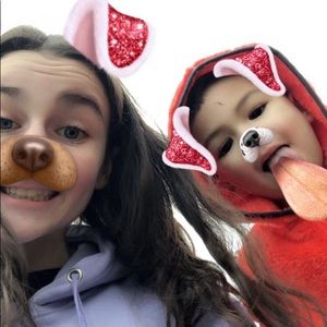 Meet your Posher, April